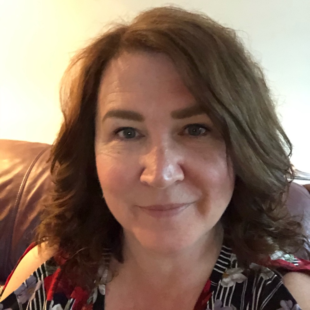Meet your Posher, Debbie
